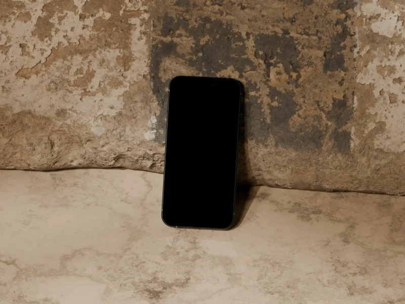 Branding Mockups iphone (3) 2